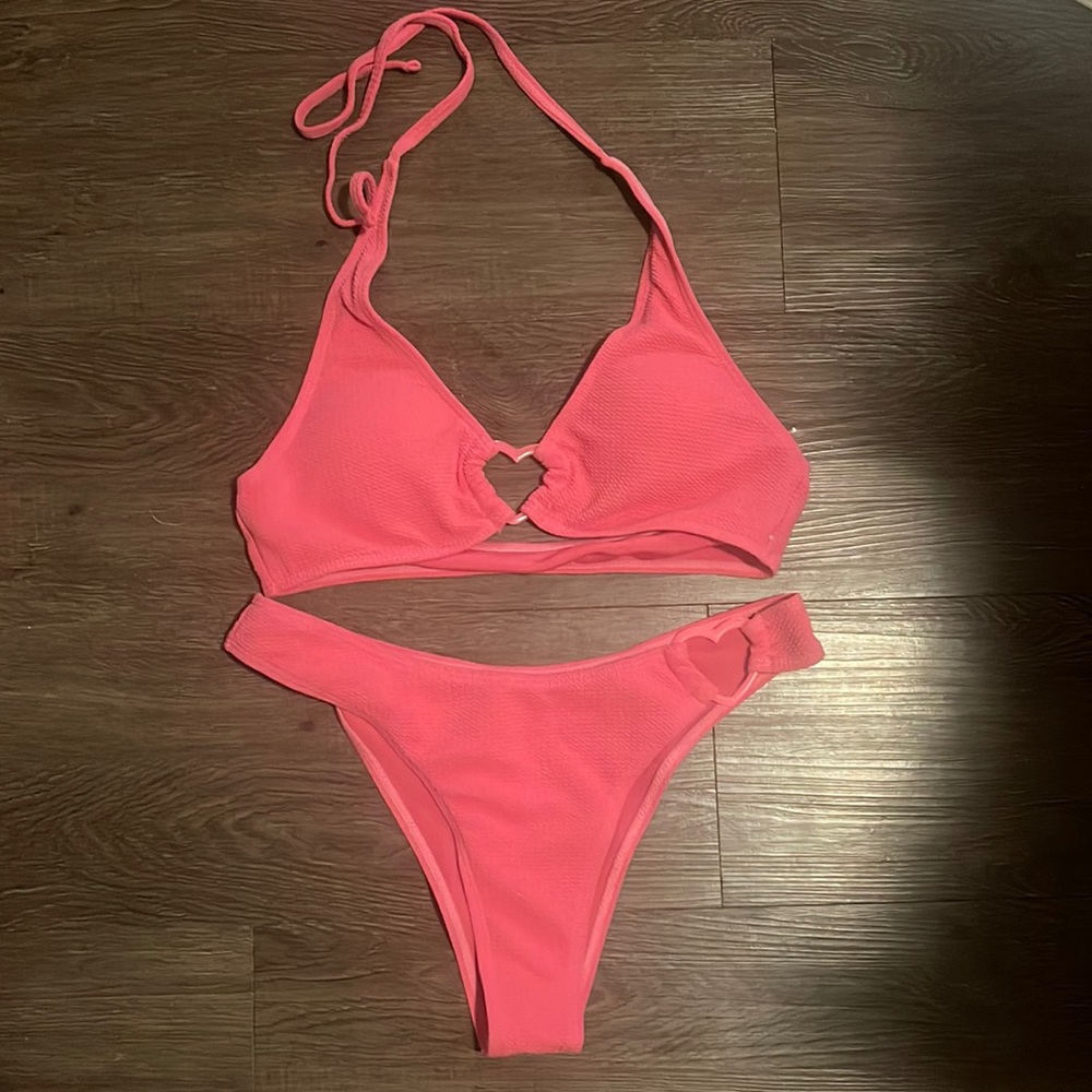 Textured pink heart bikini